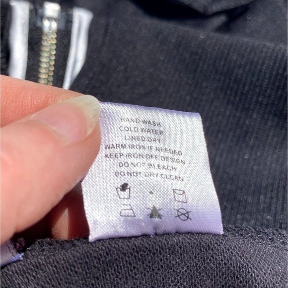 Coogi Women's Hoodie Black Stud Medium Authentic - Picture 9 of 9